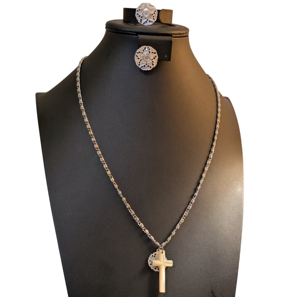 Vintage MOP Carved Star Clip Earrings & Roget Chain Cross & Pendant Necklace